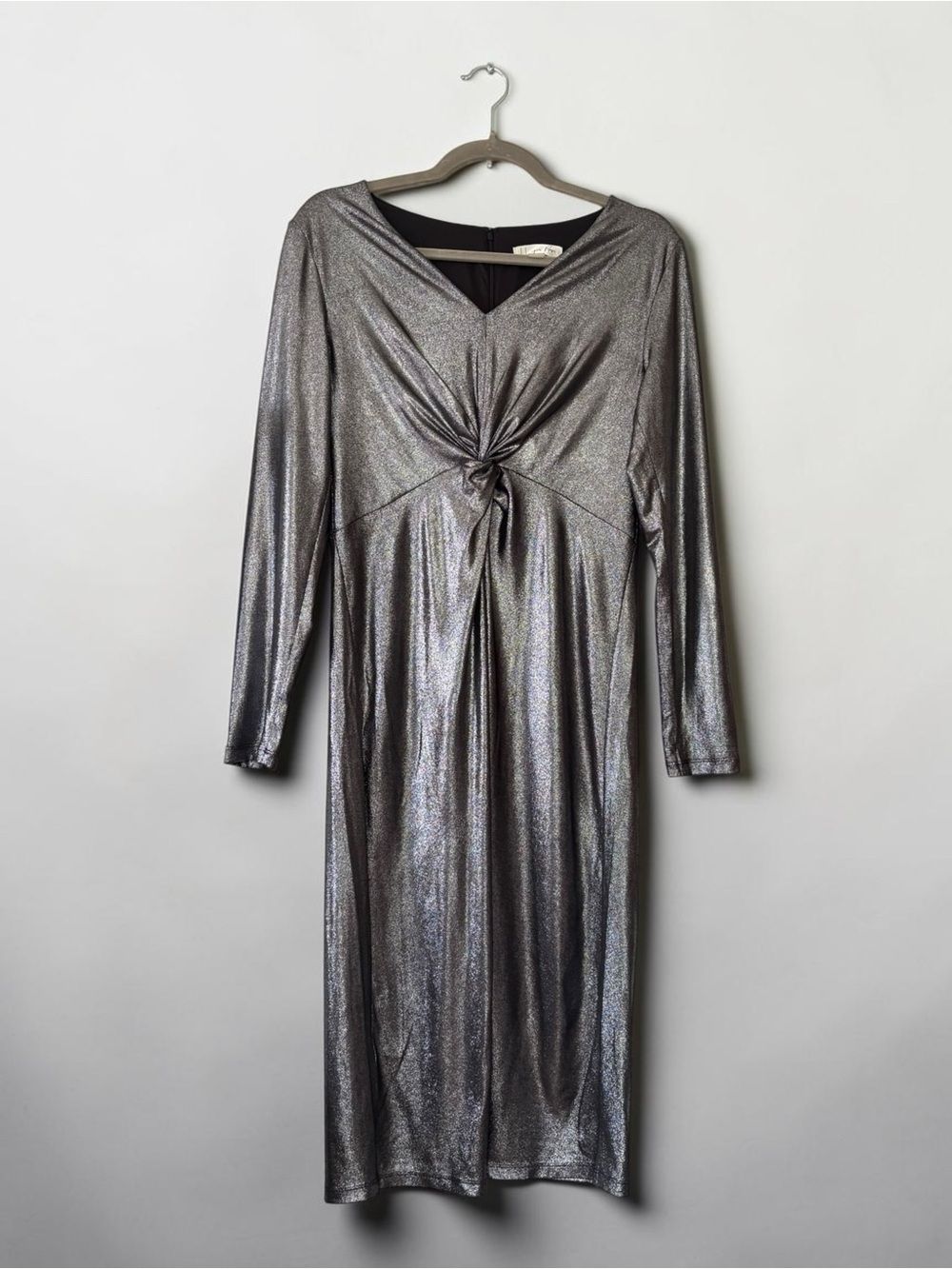 NWT Harper Rose Long Sleeve Ruched Center Tie Dress Metallic Silver Sz 8 Glamour - Picture 3 of 16